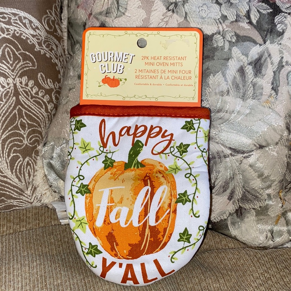🍃🎃🍃NWT Gourmet Club Happy Fall Y’All 2PK Heat Resistant Mini Oven Mitts
